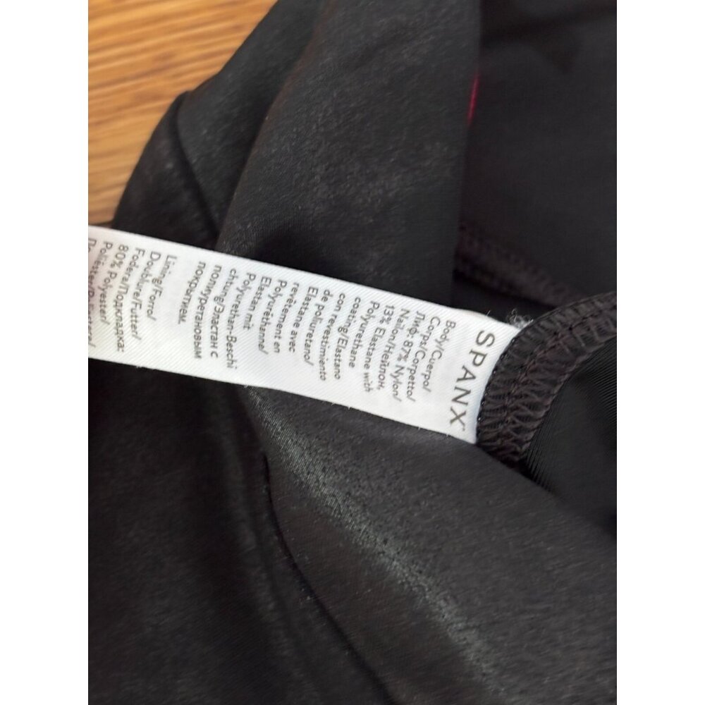 Spanx Leggings Women's Size Small Petite PS Black Mid Rise Stretch Compression - Picture 5 of 6